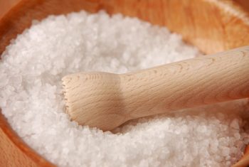 Le sel augmente-t-il vraiment la pression artérielle ?